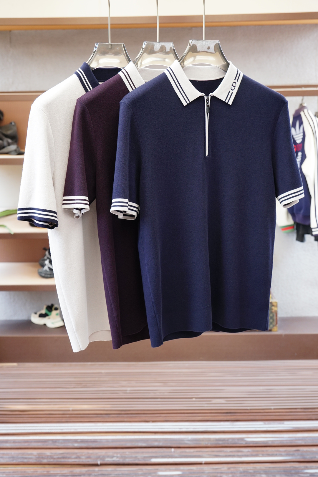 NO:572467,Dior Dior - 2025ss autumn and winter counters simultaneously launch the new Polo series, imported acetate mulberry silk wool knitted fabrics, one-piece knitting, a must-have item for high-end people, those who know the stuff are welcome to compare at the counter. Size M-3xL,, dior, dior, alexander wang19860909Dior 迪奥-2025ss秋冬专柜同款同步上新Polo系列,进口醋酸桑蚕丝羊毛针织面料 一体起脚针织 高端人士必备单品,懂货的来欢迎对比专柜 .码数M-3xL,,dior,dior,alexander wang,Men's clothing