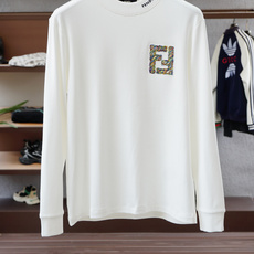 Fendi-芬迪-2025秋冬新品,男士胸前经典 Fendi-芬迪-2025秋冬新品,男士胸前经典