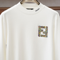 Fendi-芬迪-2025秋冬新品,男士胸前经典 Fendi-芬迪-2025秋冬新品,男士胸前经典