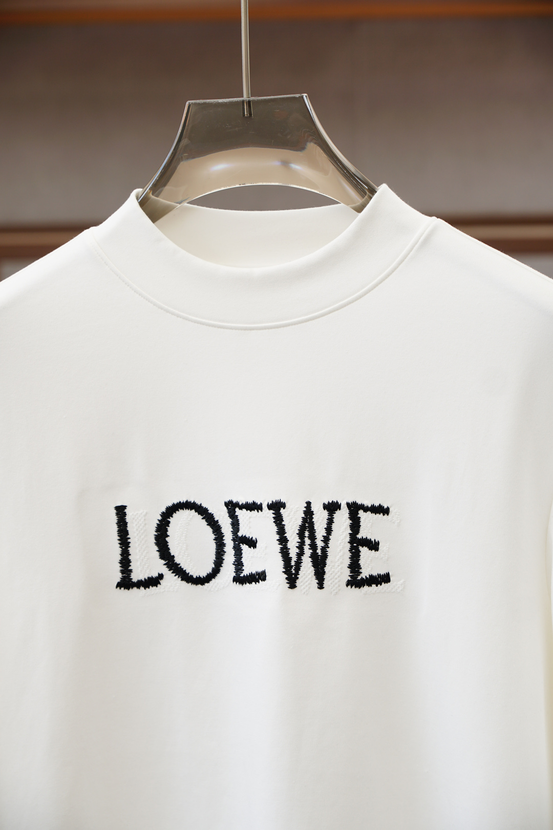 Loewe-罗意威2025秋冬新品，男士胸前经典