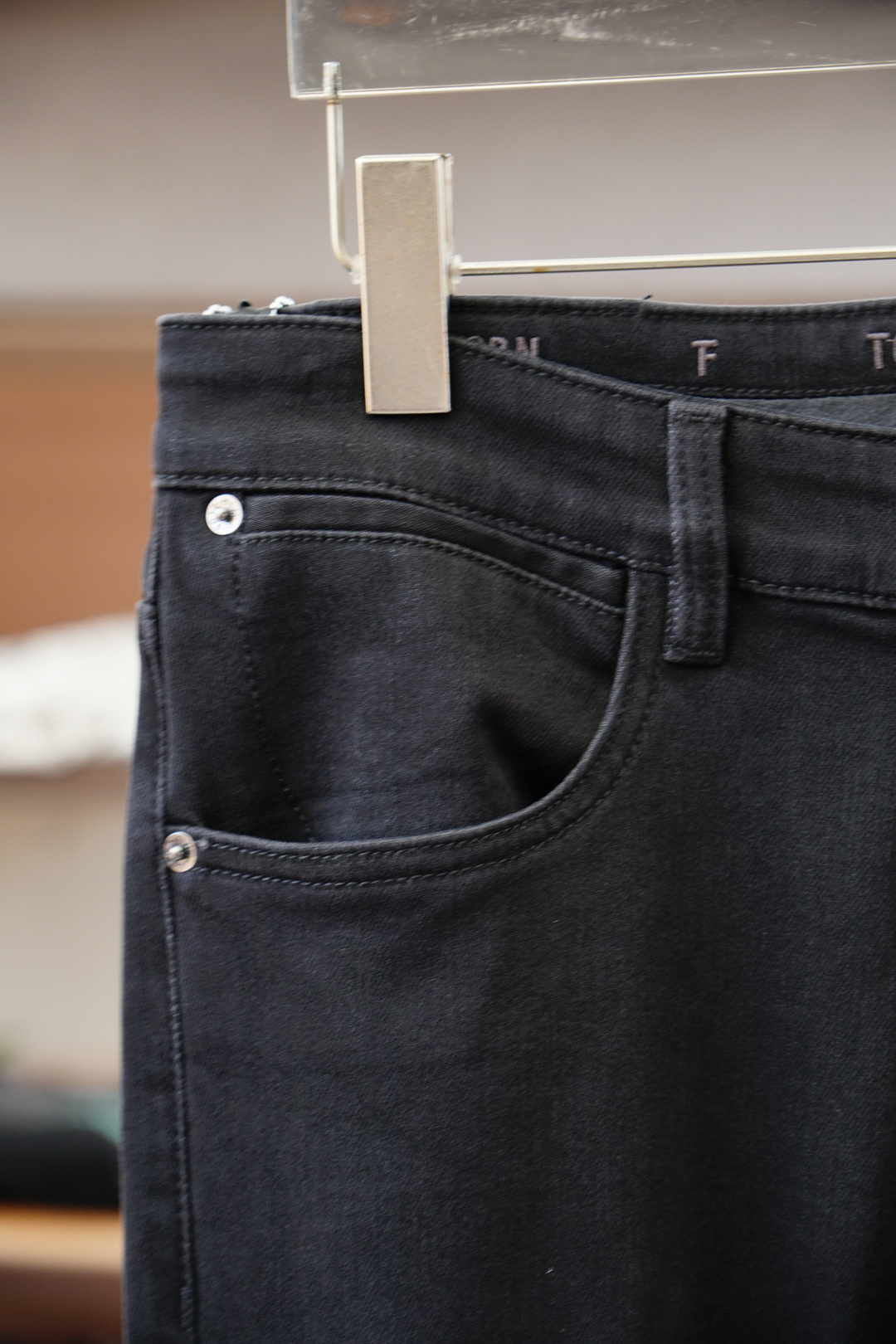 TF-新款来袭🔥早秋新款新款休闲裤牛仔裤，高端定制系列。进口高密度纯棉加沙洗工艺舒适柔软亲肤，笔挺不易起