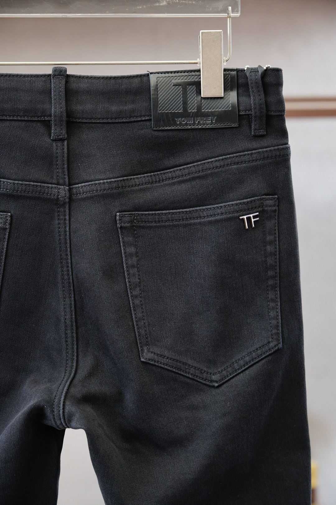 TF-新款来袭🔥早秋新款新款休闲裤牛仔裤，高端定制系列。进口高密度纯棉加沙洗工艺舒适柔软亲肤，笔挺不易起