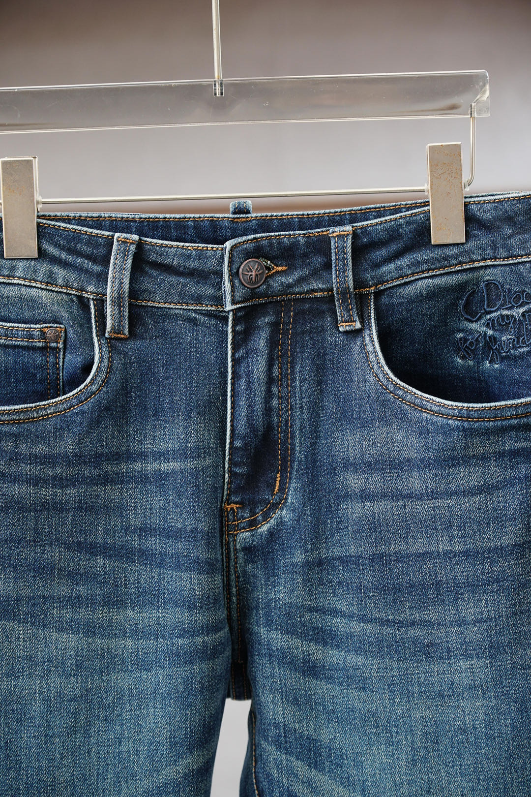 Dior迪奥/新款来袭🔥早秋新款新款休闲裤牛仔裤，高端定制系列。进口高密度纯棉加沙洗工艺舒适柔软亲肤，笔