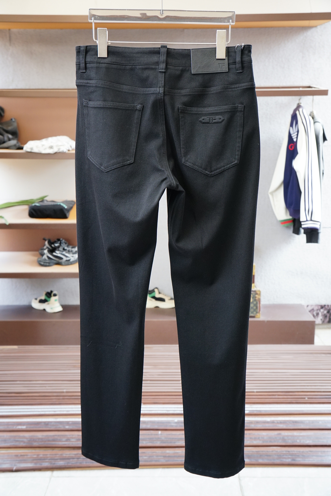 TF-新款来袭🔥早秋新款新款休闲裤牛仔裤，高端定制系列。进口高密度纯棉加沙洗工艺舒适柔软亲肤，笔挺不易起