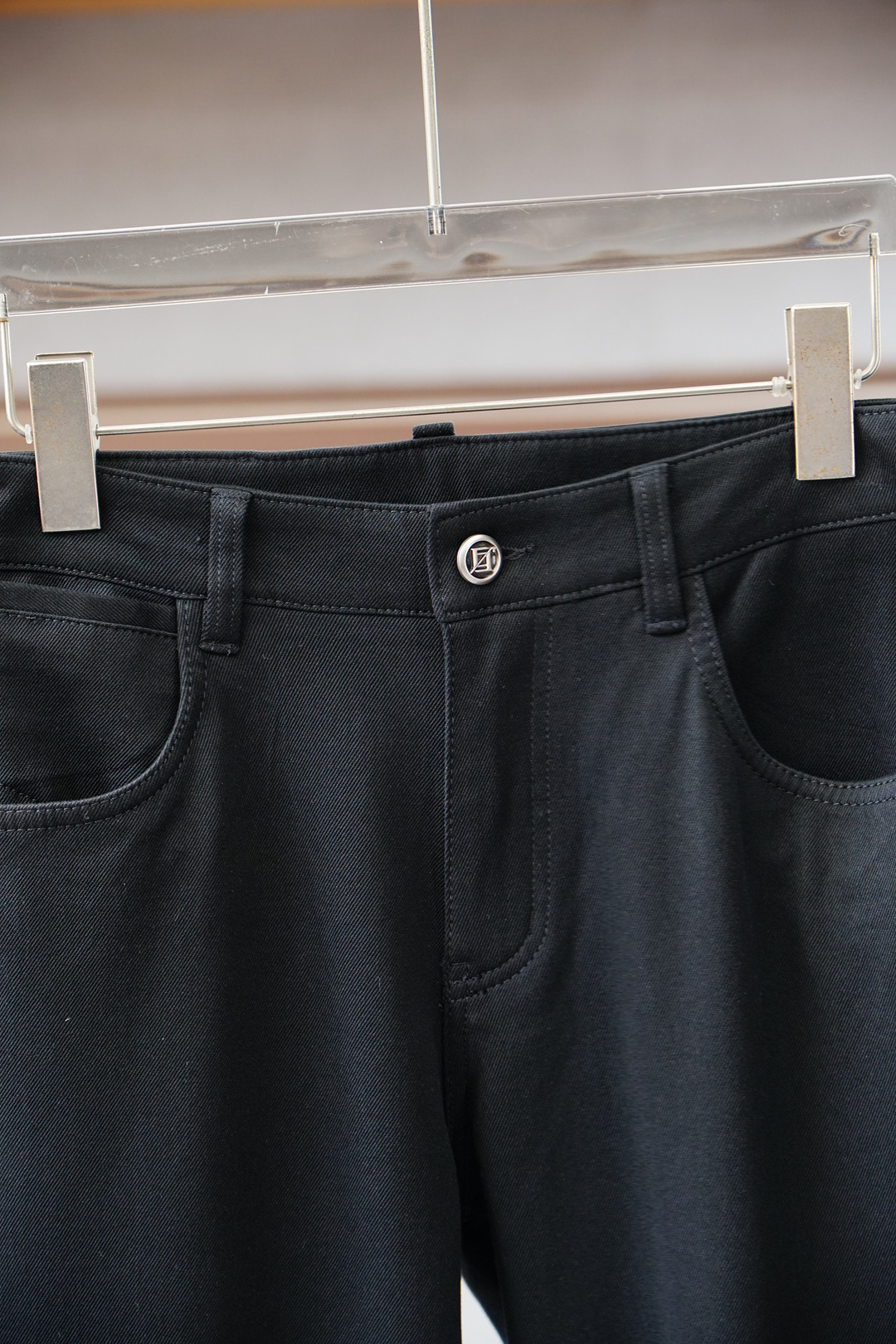 TF-新款来袭🔥早秋新款新款休闲裤牛仔裤，高端定制系列。进口高密度纯棉加沙洗工艺舒适柔软亲肤，笔挺不易起