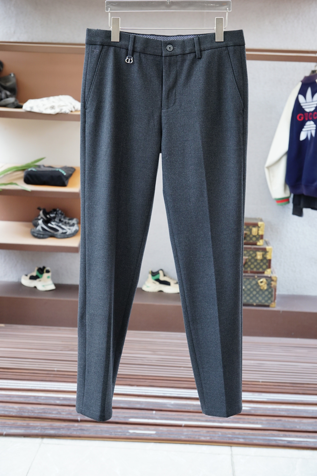 Dior迪奥/🌱2025SS秋冬🪴新品火爆上市啦🎋顶尖🌵时尚🌴潮流🎄狠货🌳🌼🌼🌼🌼甄选定制西裤面料🍃手感
