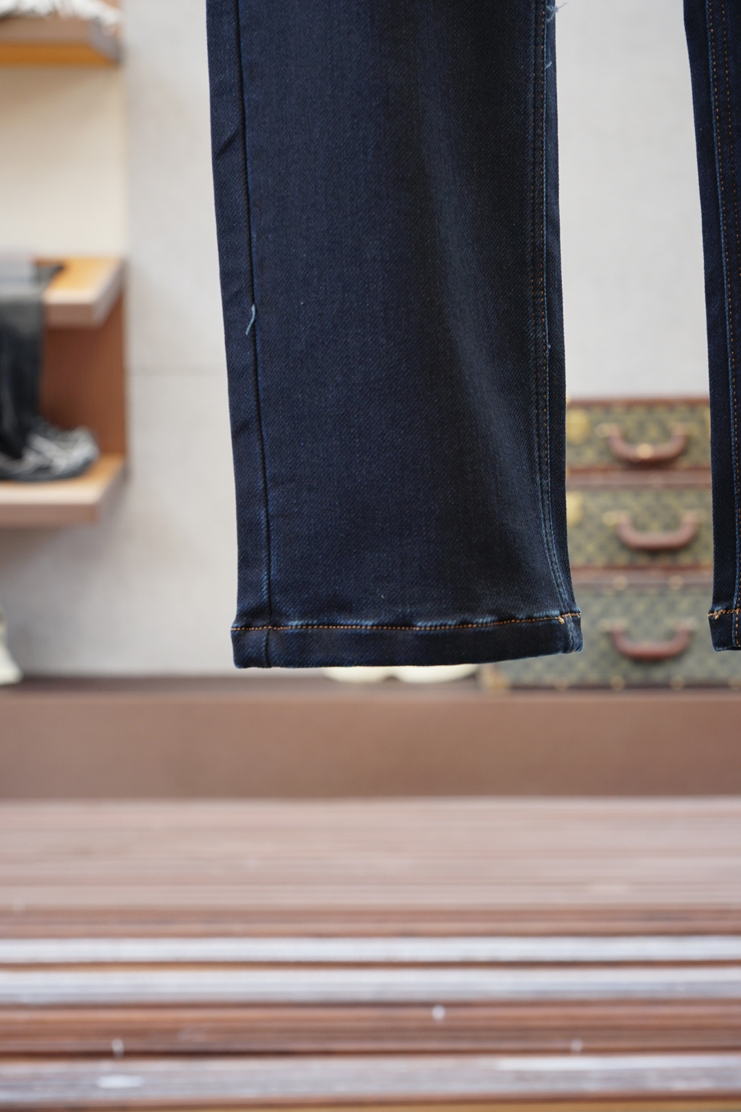 BUGATTI-新款来袭🍌2025早秋新款新款休闲裤牛仔裤，高端定制系列。进口高密度纯棉加沙洗工艺舒适柔