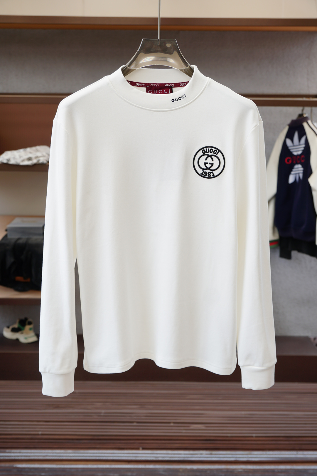 -Gucci-古奇/2025秋季打底系列新品🍐男士圆领长袖🌽奢华品牌字母LOGO标识标注👍🏼上身就能体会