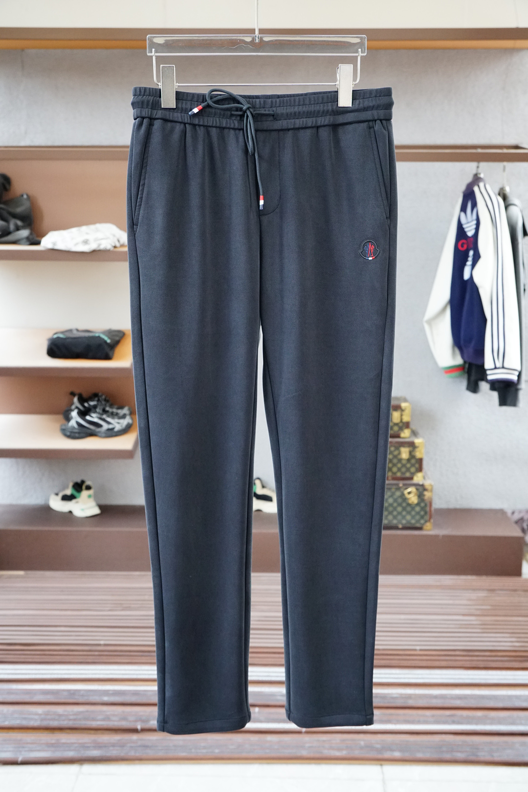 蒙口-2025 秋冬男士休闲裤🔥超细纯棉面料休闲裤，最新款上身版型无敌正！绝对可以闭眼收的一款此款裤子非