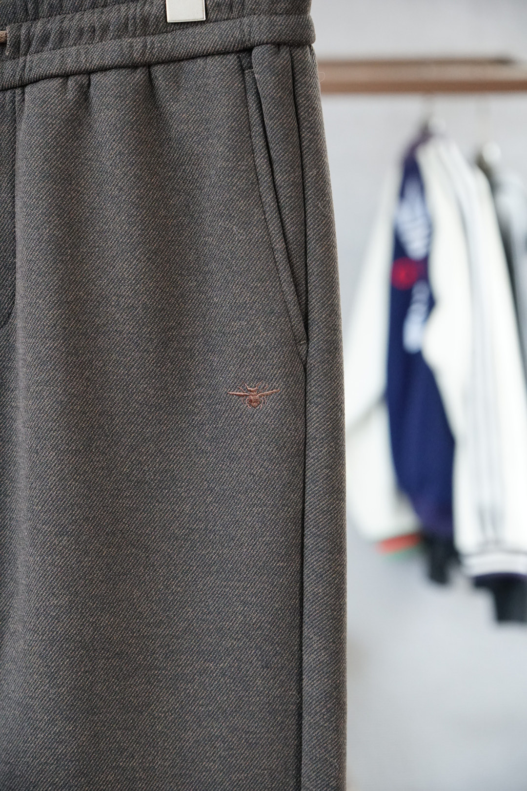 Dior迪奥-2025 秋冬男士休闲裤🤑超细纯棉面料休闲裤，最新款上身版型无敌正！绝对可以闭眼收的一款此