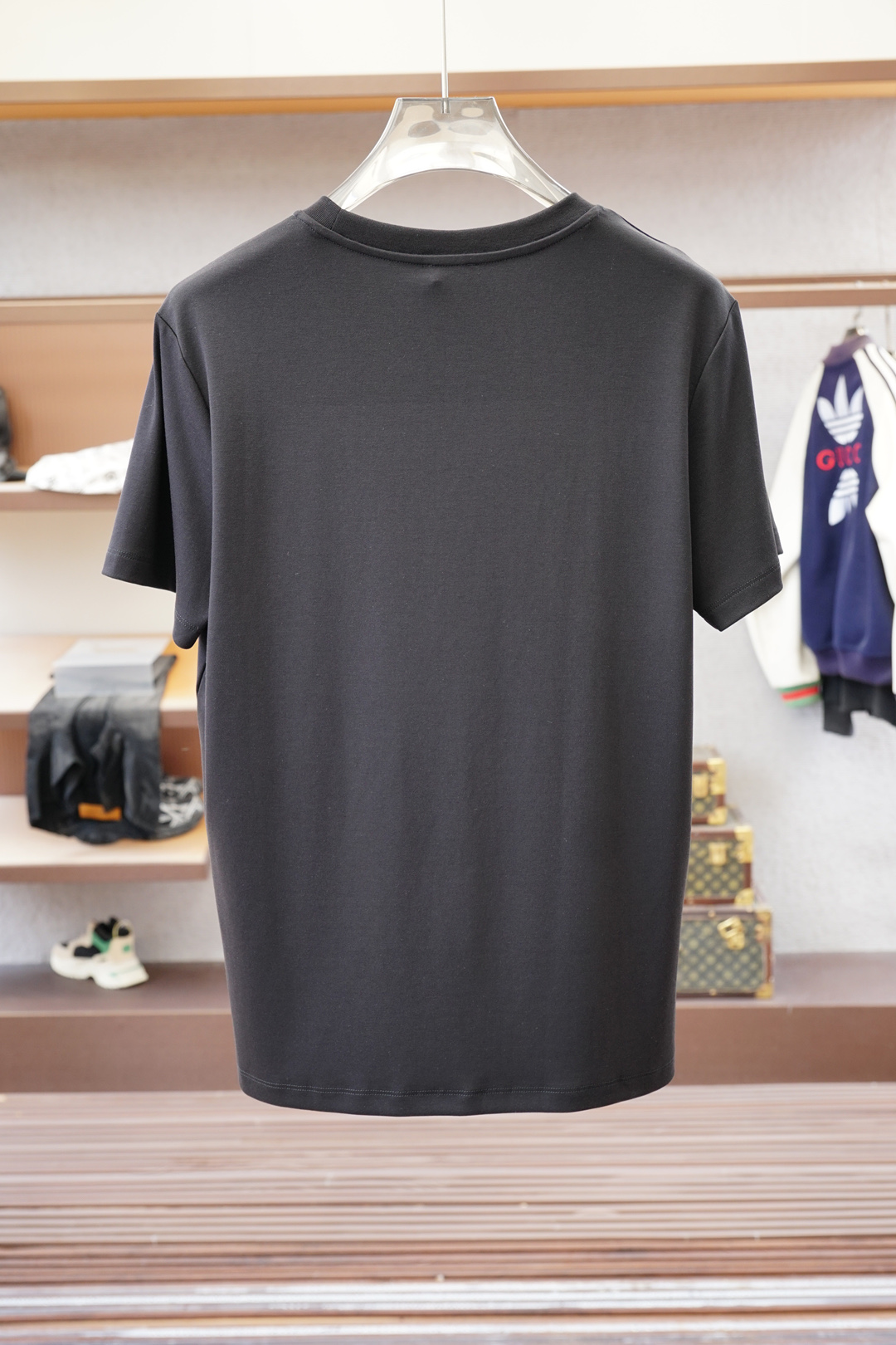 Dior迪奥/👾高级成衣 2025秋冬打底系列！熟男 轻熟男 最爱款式 最经典净色通勤百搭帅气的圆领短袖