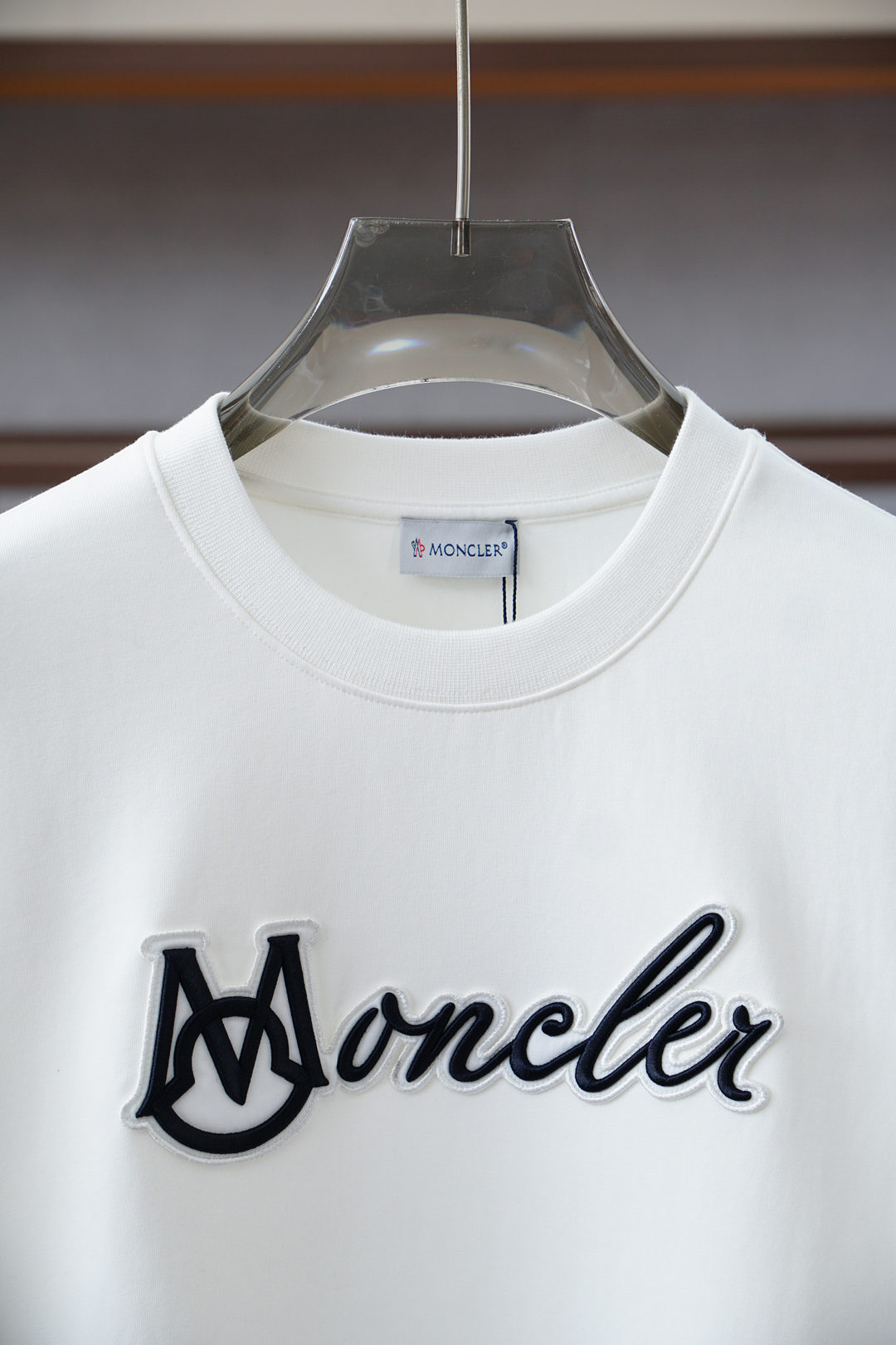 2025秋冬系列上👾蒙口-套头圆领卫衣 纯色LOGO搭配刺绣🪡大标 高端大气经典系列，经典圆领设计时尚有