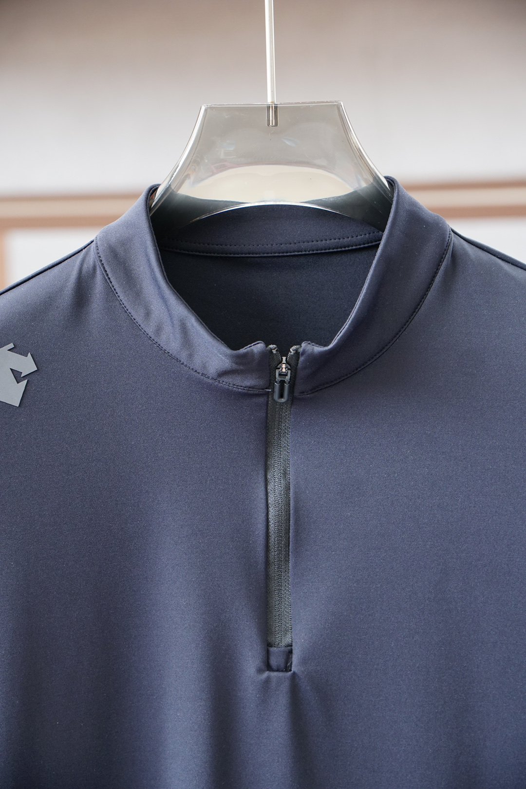 迪桑特-2025秋冬系列上新🍉 长袖Polo 衬衫，奢华经典元素设计！采用舒适透气针织面料🔥属于入柜级别