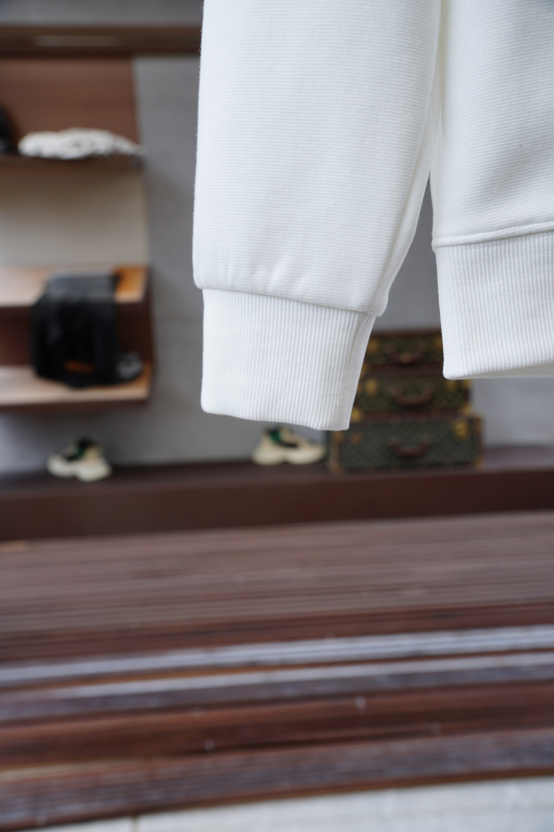 Polo/🍉2025秋款本款卫衣衫以素净棉质针织，再借明快经典小狗加织带宣告 2025 秋冬秀场风尚，可