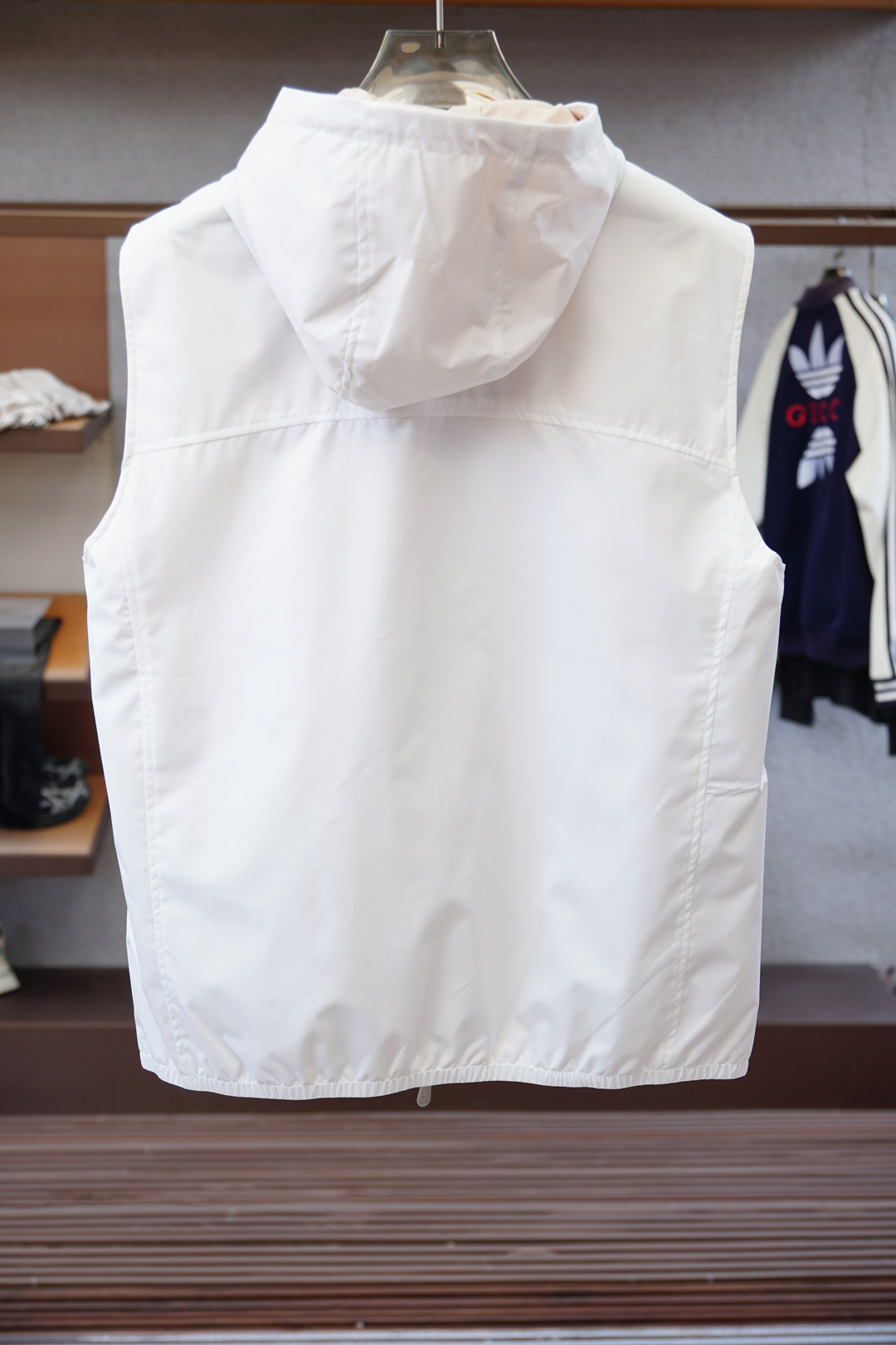 BC/布鲁提-2025年早秋男士休闲马甲外套，穿上简约干练的休闲外套，瞬间重回时髦霸气，又是活力满满的状