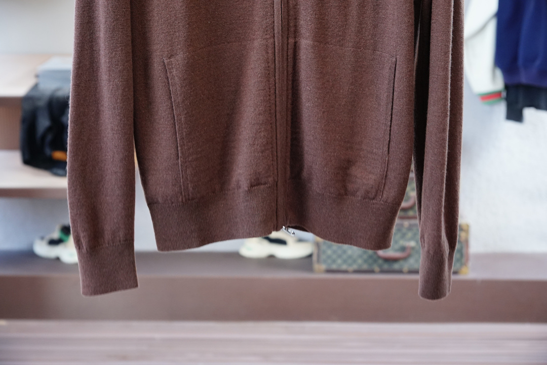 lP🆕-2025，男士高端翻领精梳羊毛，上海贸易公司渠道货，三高端品鉴限量系列，宝藏级臻品，独家发售！是