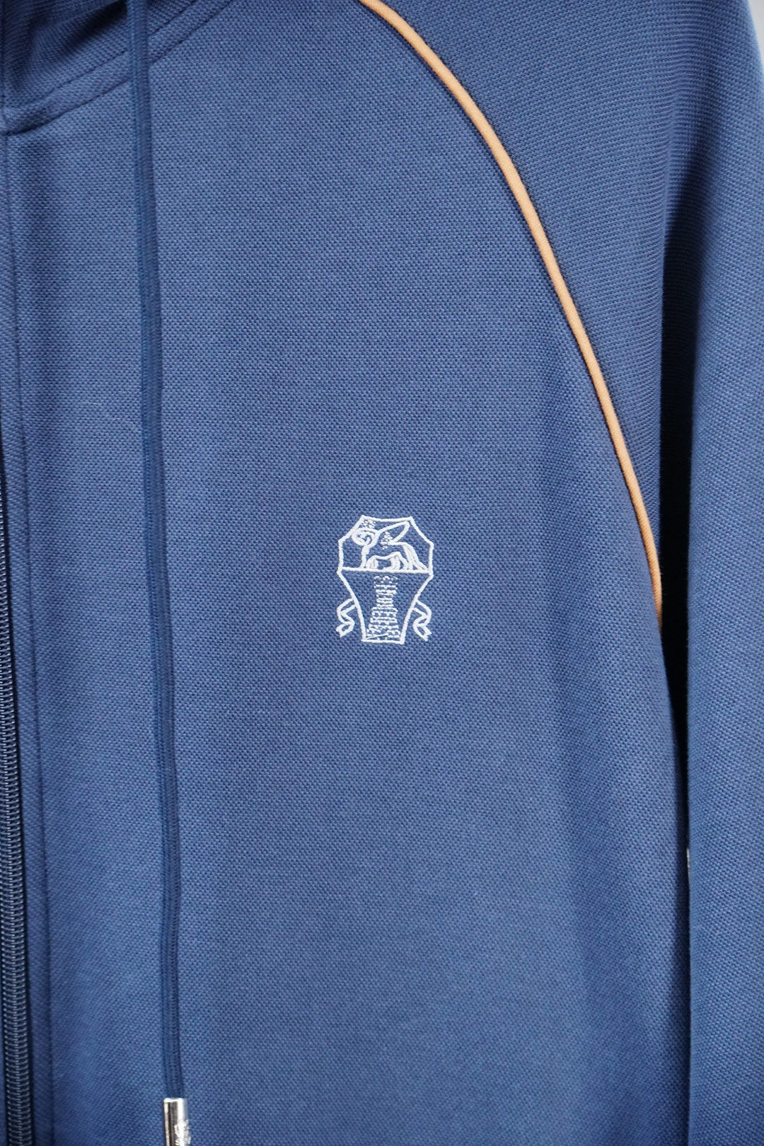 布鲁提-2025秋冬新品休闲套装！简单大方连帽专柜定制刺绣logo设计 工艺设计！干净利落剪裁 都市风十