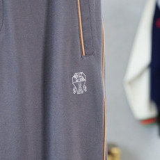 布鲁提-2025秋冬新品休闲套装!简单大方连帽专柜定制刺绣logo设计 工艺设计!干净利落剪裁 都市风十 布鲁提-2025秋冬新品休闲套装!简单大方连帽专柜定制刺绣logo设计 工艺设计!干净利落剪裁 都市风十