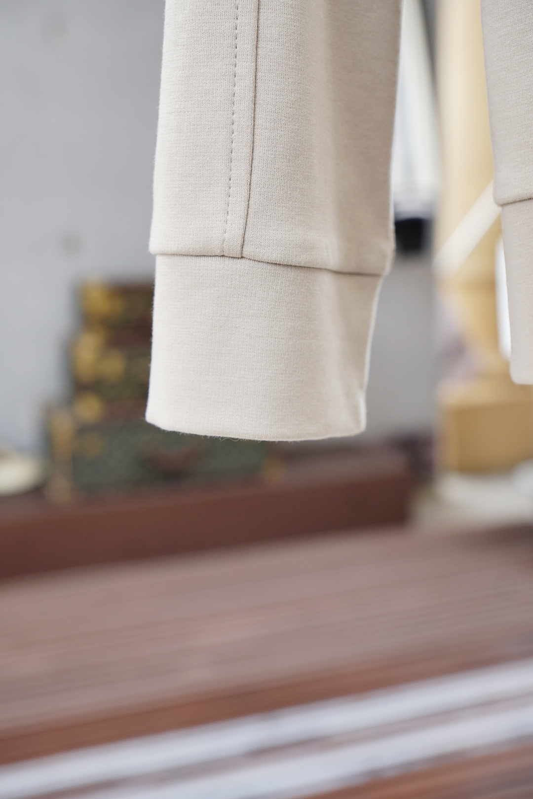 ，范思哲Versace-🆕秋冬新款系列#💐经典基础款无可挑剔廓形立体剪裁男士圆领长袖T恤衫，整体触感舒适