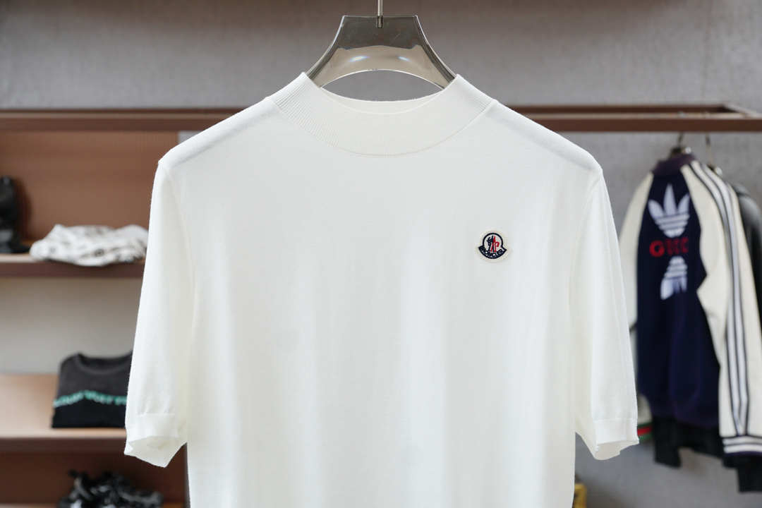 蒙口/🐠2025秋冬男士新款｜奢享瓦楞纹羊毛打底衣，严选100分/澳洲超细美丽诺羊毛以独特瓦楞肌理织造，