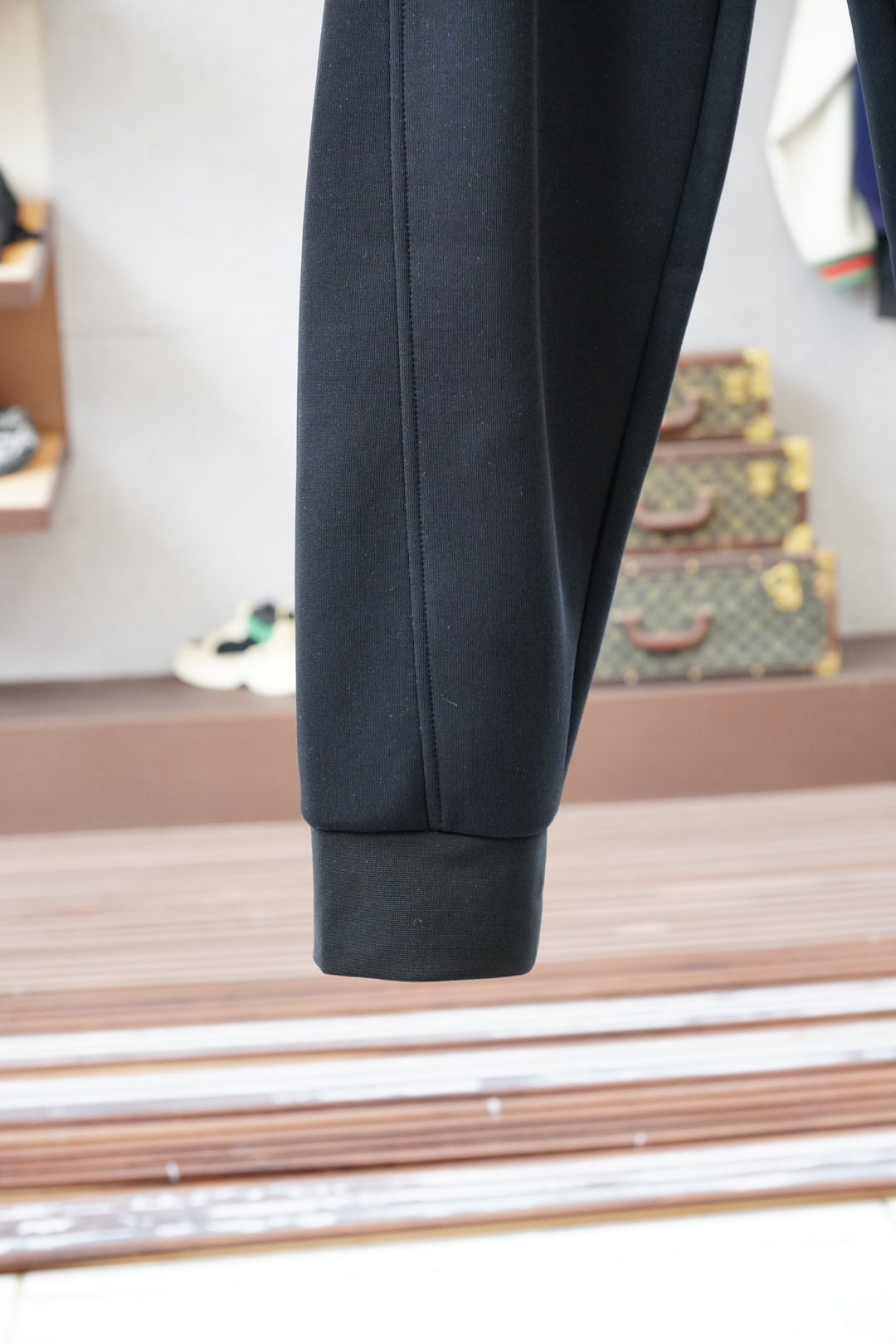 西太后-2025 秋冬男士休闲裤西瓜超细纯棉面料休闲裤，最新款上身版型无敌正！绝对可以闭眼收的一款此款裤