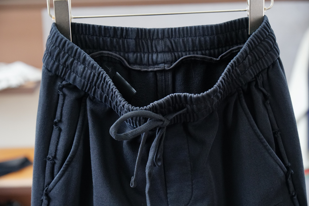 欧跑/2025 秋冬男士休闲裤西瓜超细纯棉面料休闲裤，最新款上身版型无敌正！绝对可以闭眼收的一款此款裤子