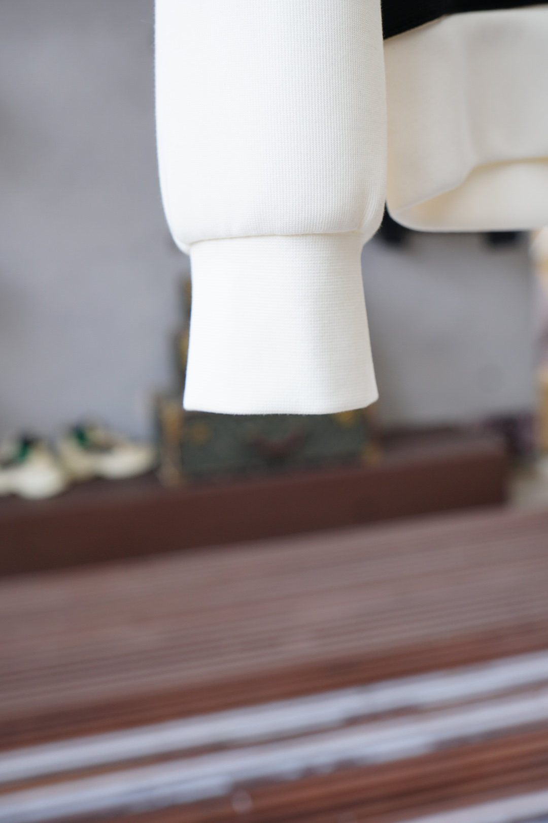 罗意威/Loewe-🌍2025 秋冬季新品，最新系列外套/重塑街头高级感不拘常规，轻盈有型。本季Y以全新