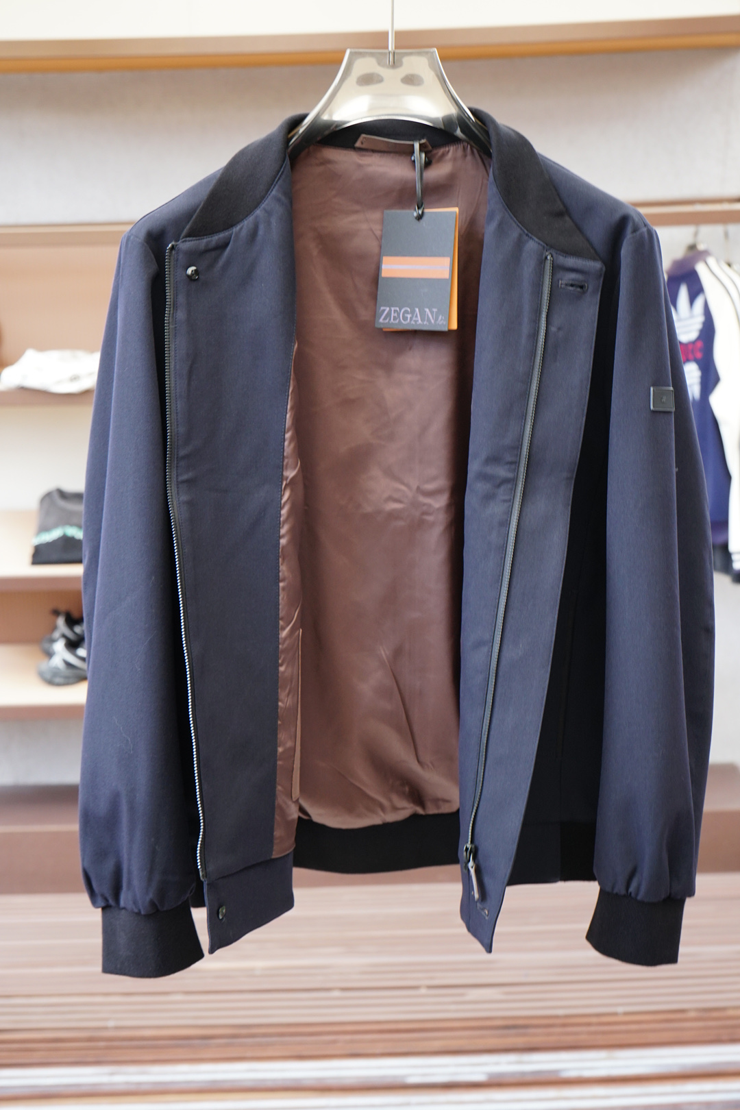 杰尼亚/2025秋季双层外套！今年的专柜新品，男士超软面料帅酷爆款 外套。时尚都市百搭款，今年必定超火爆