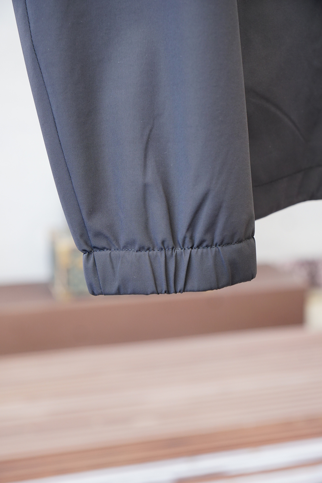 BC-2025男士秋冬新款时尚休闲立领连帽-高级感满满的一款外套，胸前刺绣/设有品牌开模定制五金拉链头、