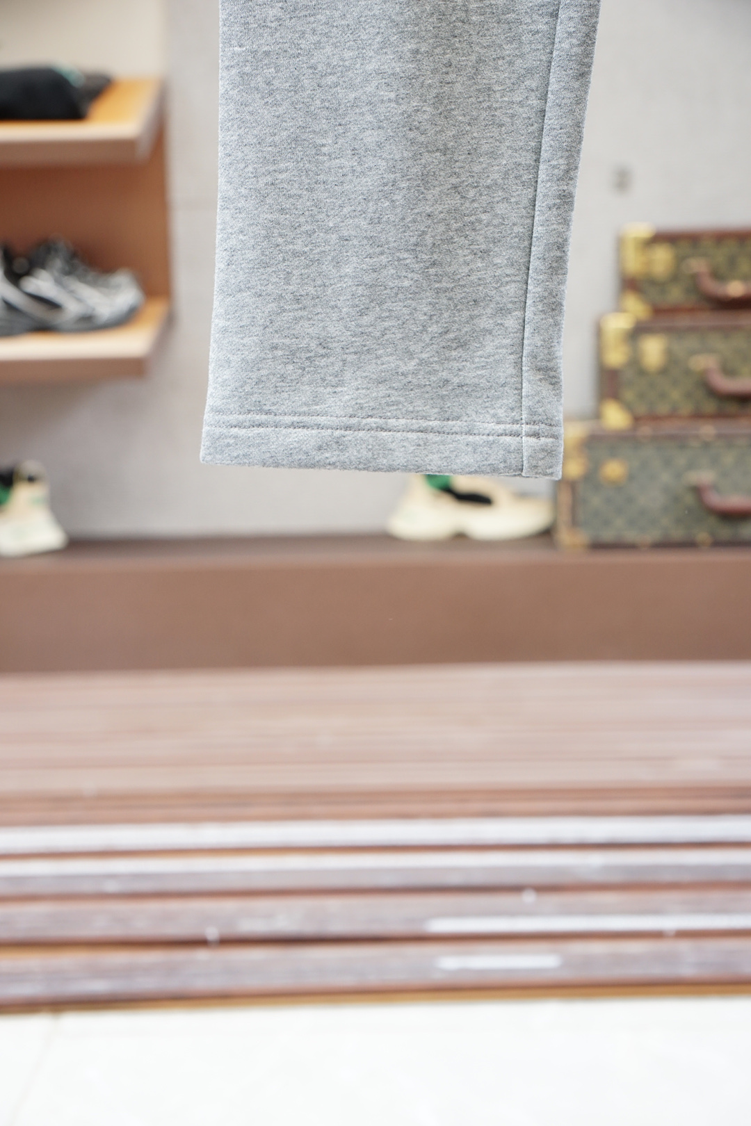 Prada普拉达-2025秋冬新品休闲套装！简单大方连帽专柜定制刺绣logo设计 工艺设计！干净利落剪裁