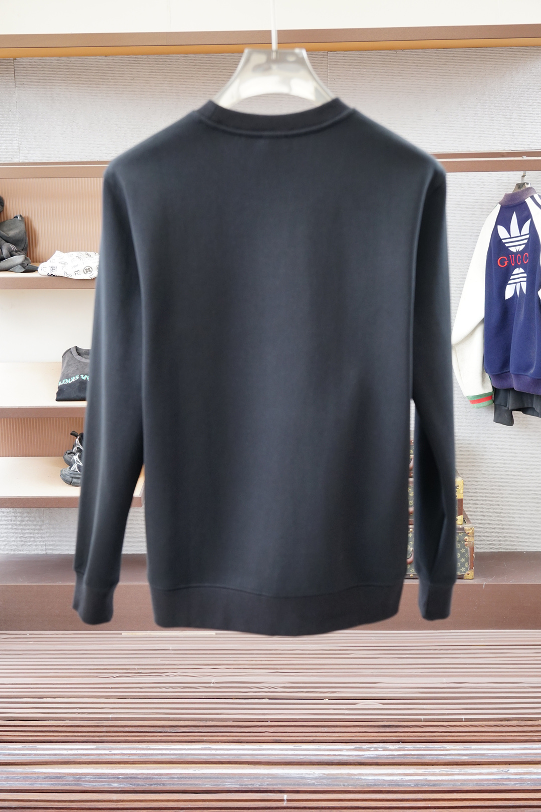 2025秋冬系列上👾BBR 巴宝莉-套头圆领卫衣 纯色LOGO搭配刺绣🪡大标 高端大气经典系列，经典圆领