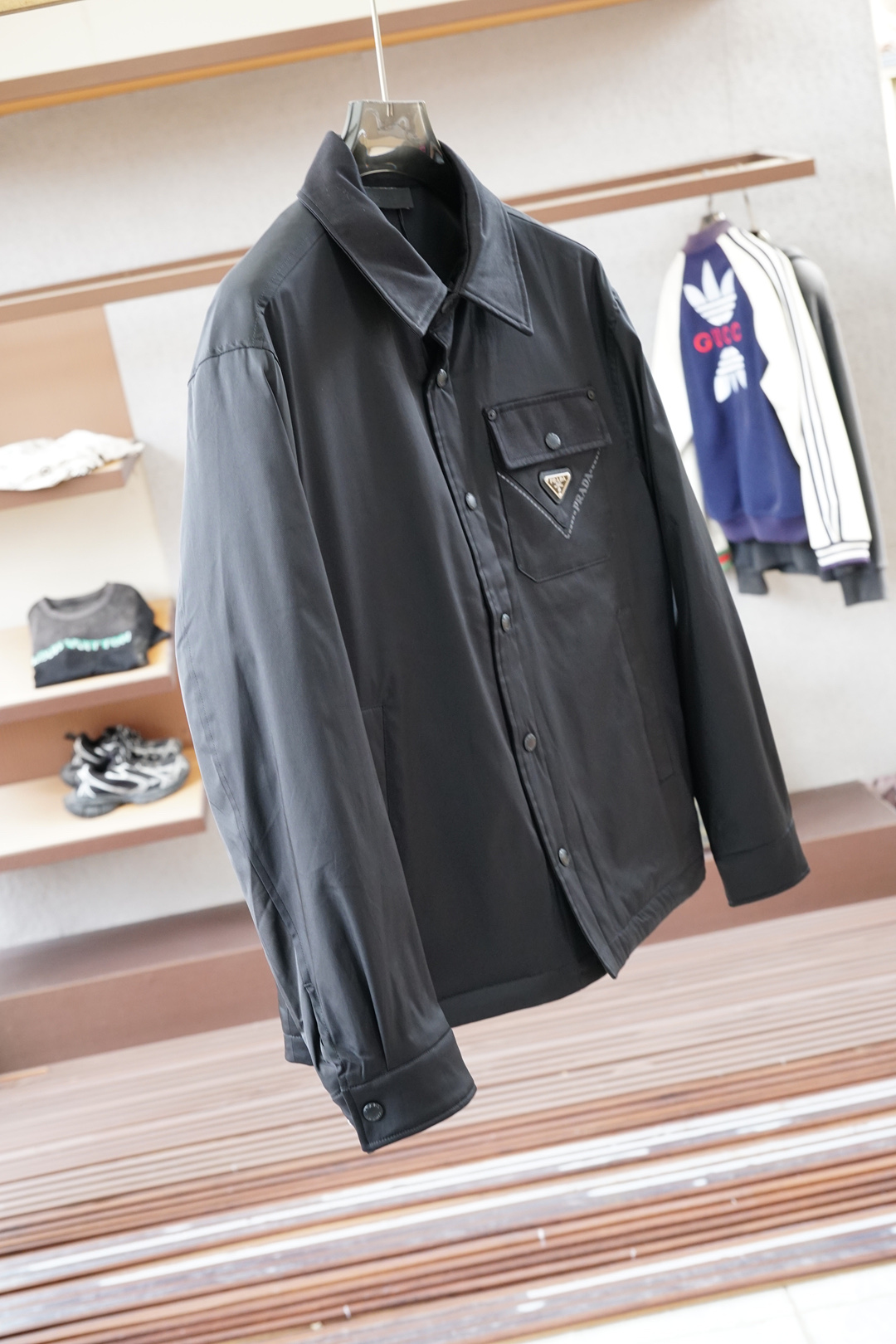 /Prada普拉达-2025FW新品火爆上市啦🤎高品🍁质量🪵潮流🐿风向标🐾🐼DYHMJ5008🐼精选定制