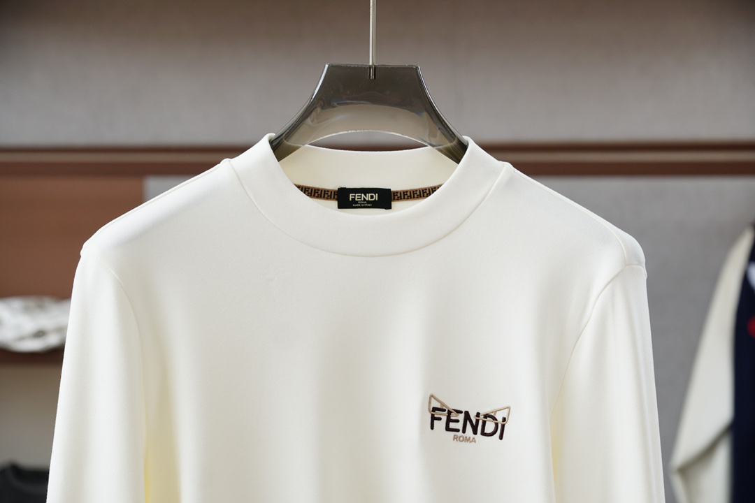 Fendi芬迪-🤎2025FW新品火爆上市啦🤎高品🍁质量🪵潮流🐿风向标🐾🐼16823MQ🐼精选定制高端埃