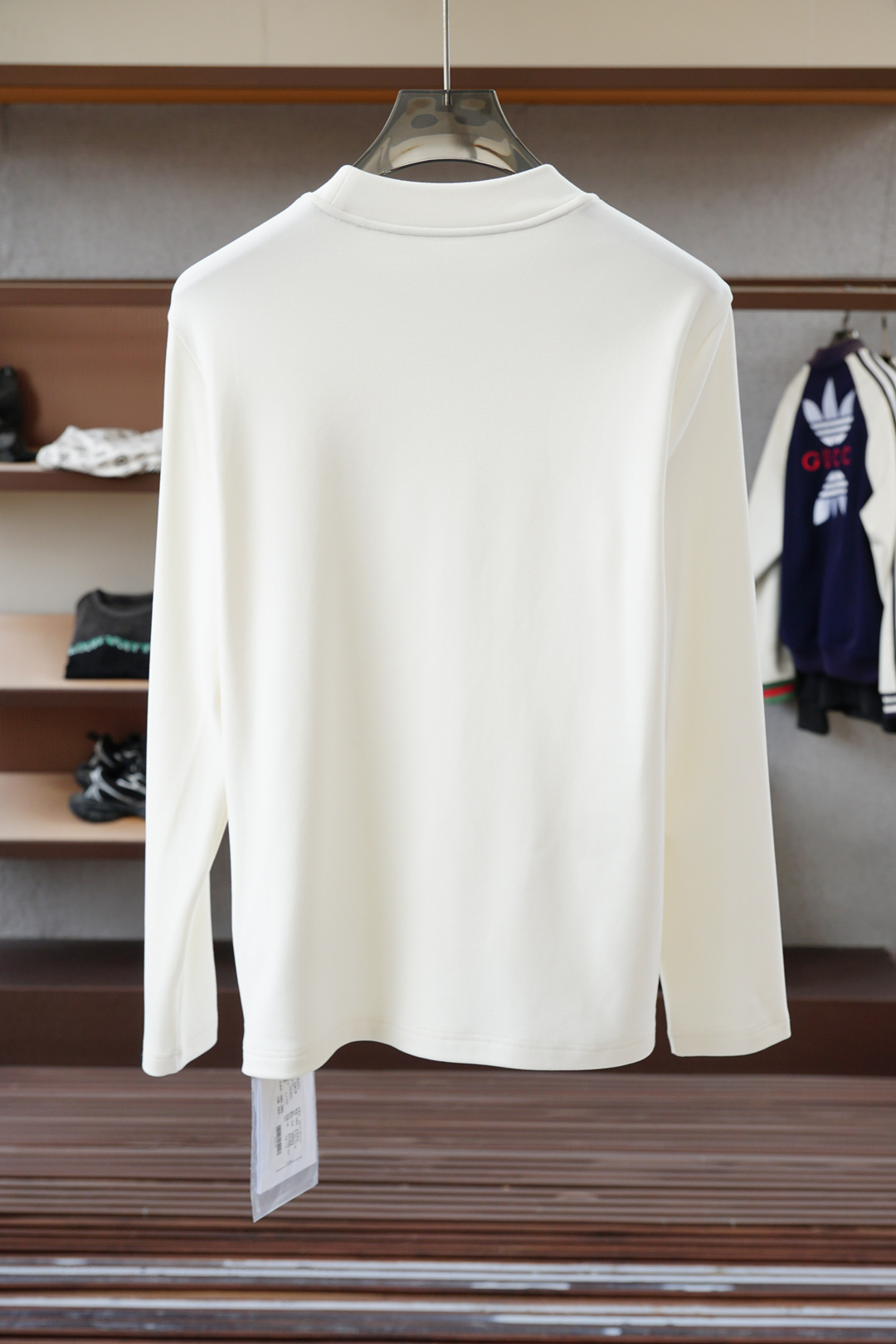 Fendi芬迪-🤎2025FW新品火爆上市啦🤎高品🍁质量🪵潮流🐿风向标🐾🐼16823MQ🐼精选定制高端埃