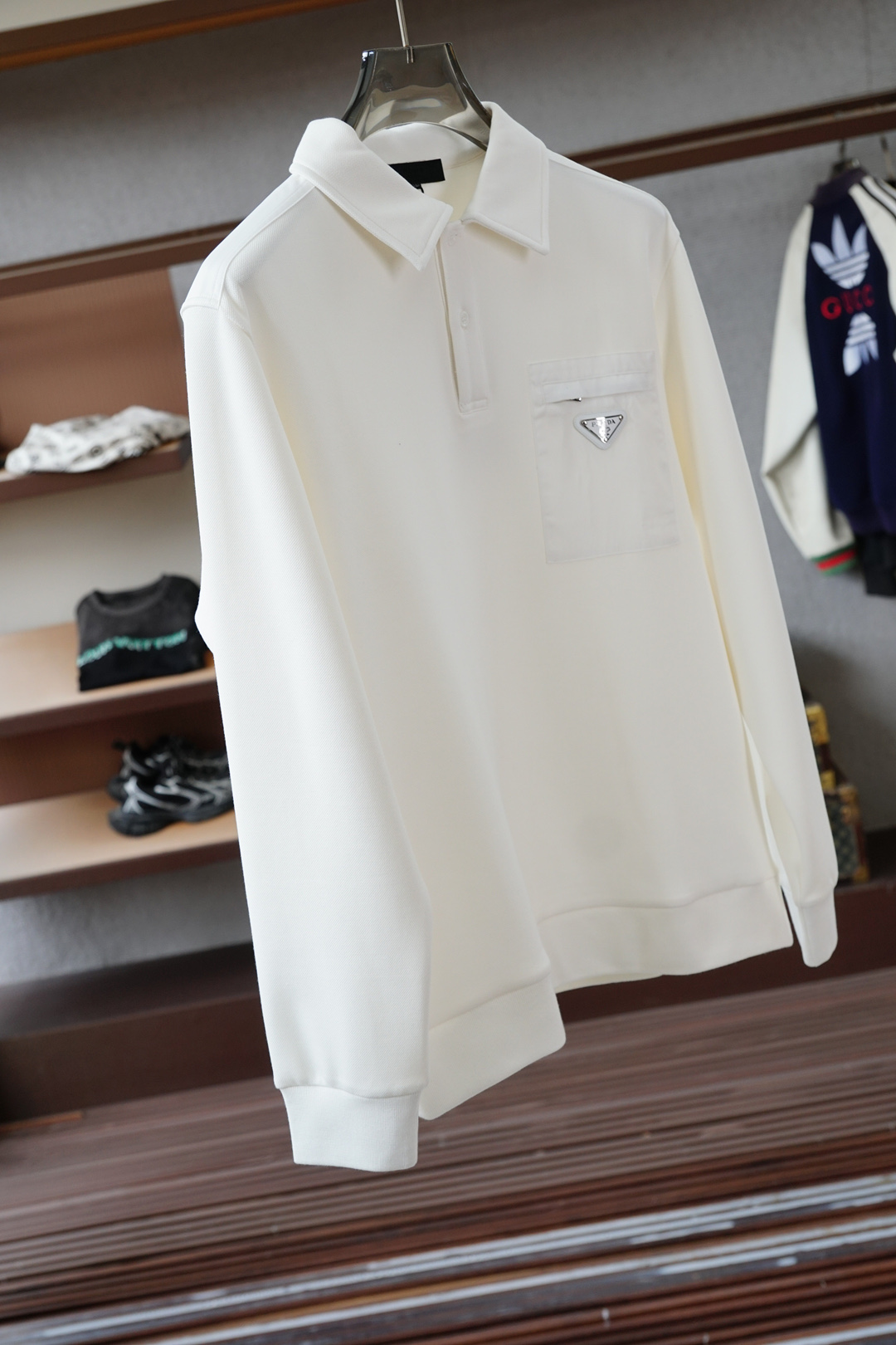 =，普拉达-🤎2025FW新品火爆上市啦🤎高品🍁质量🪵潮流🐿风向标🐾🐼16825MQS🐼精选定制高端莫代