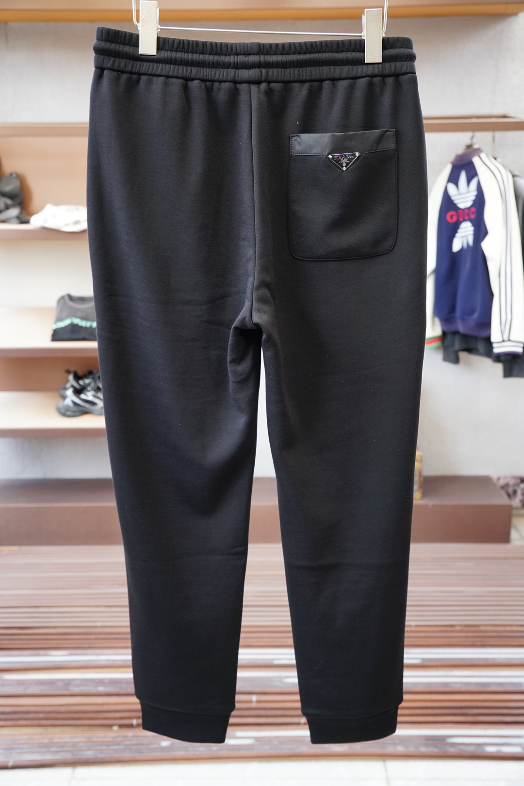 ，Prada普拉达-🤎2025FW新品火爆上市啦🤎高品🍁质量🪵潮流🐿风向标🐾🐼16827KQM🐼精选定制