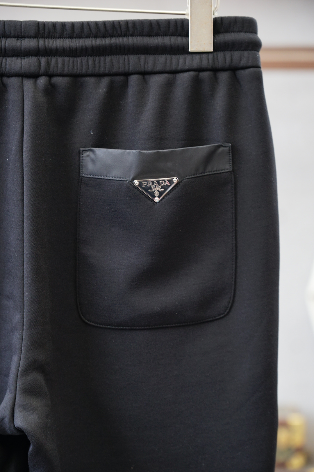 ，Prada普拉达-🤎2025FW新品火爆上市啦🤎高品🍁质量🪵潮流🐿风向标🐾🐼16827KQM🐼精选定制