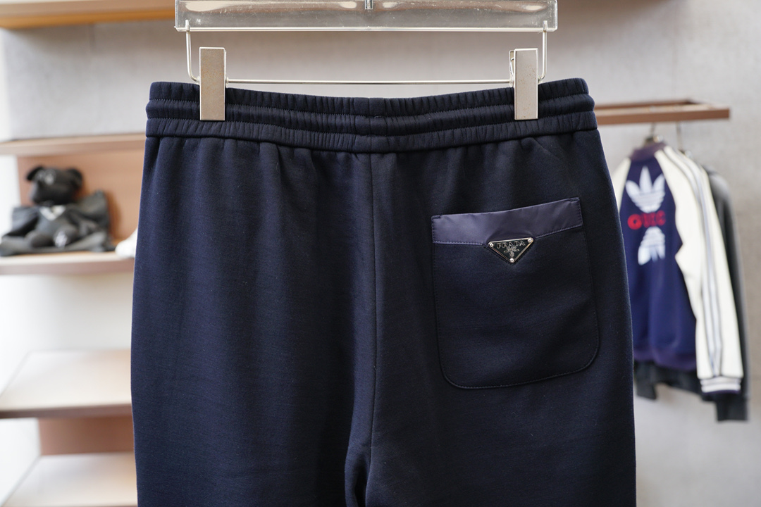 ，Prada普拉达-🤎2025FW新品火爆上市啦🤎高品🍁质量🪵潮流🐿风向标🐾🐼16827KQM🐼精选定制