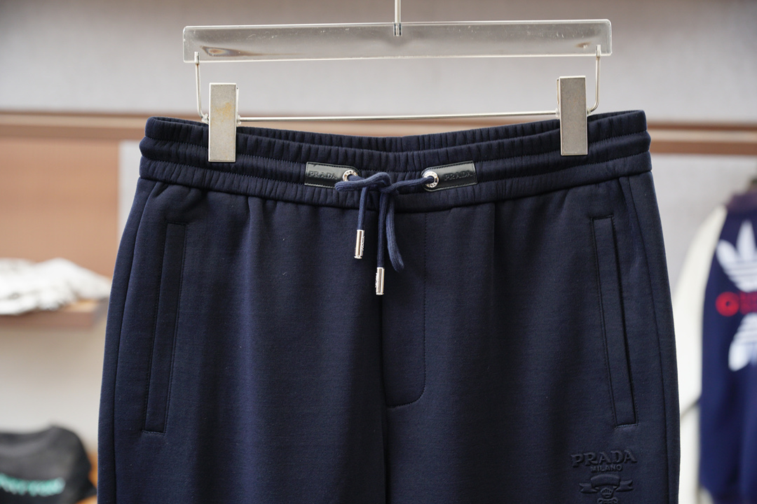 ，Prada普拉达-🤎2025FW新品火爆上市啦🤎高品🍁质量🪵潮流🐿风向标🐾🐼16827KQM🐼精选定制