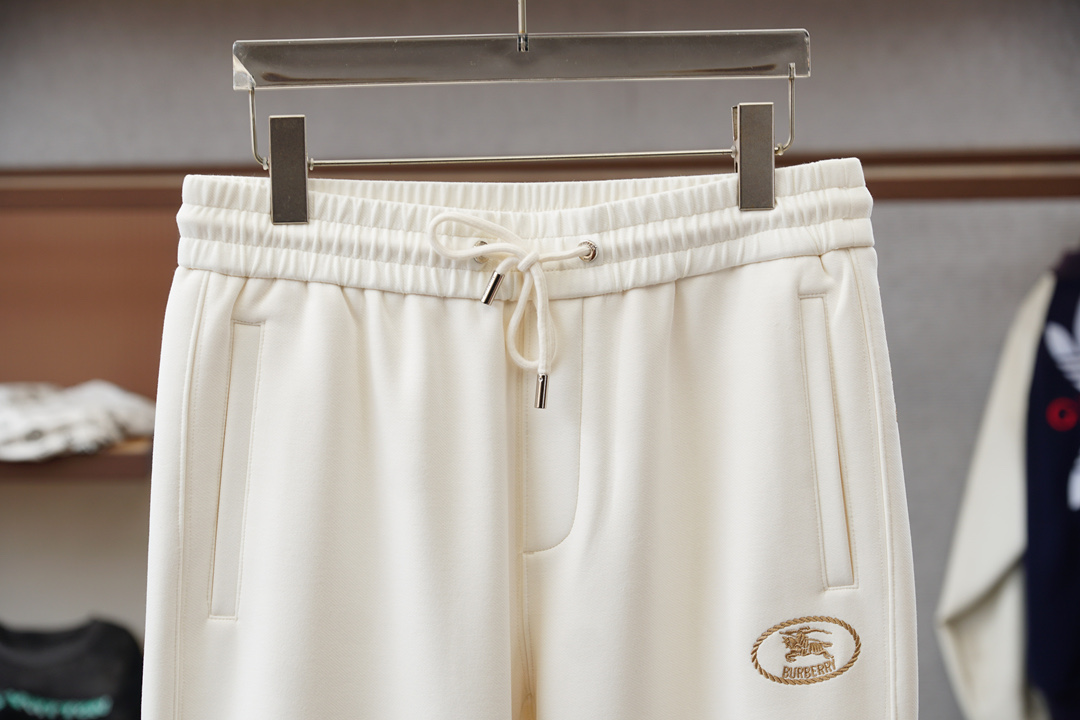 ，BBR巴宝莉/🤎2025FW新品火爆上市啦🤎高品🍁质量🪵潮流🐿风向标🐾🐼16826KQM🐼精选定制高端