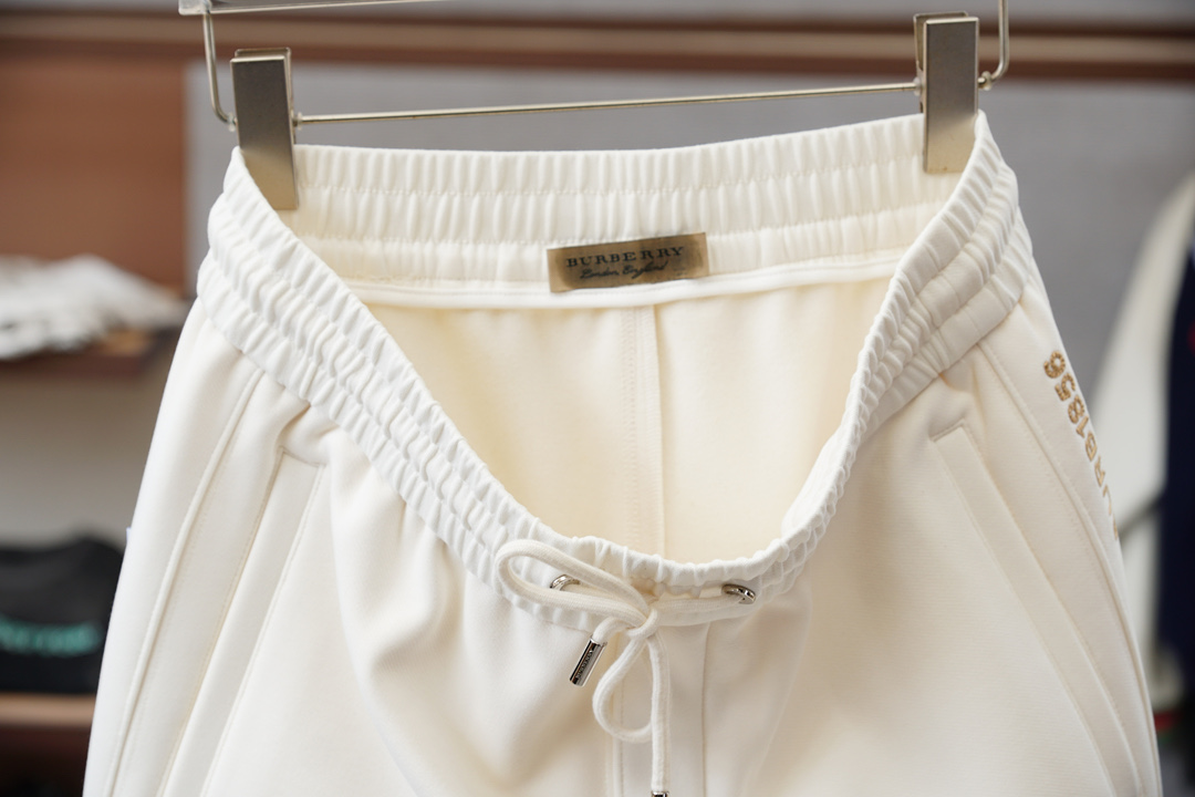 ，BBR巴宝莉/🤎2025FW新品火爆上市啦🤎高品🍁质量🪵潮流🐿风向标🐾🐼16826KQM🐼精选定制高端