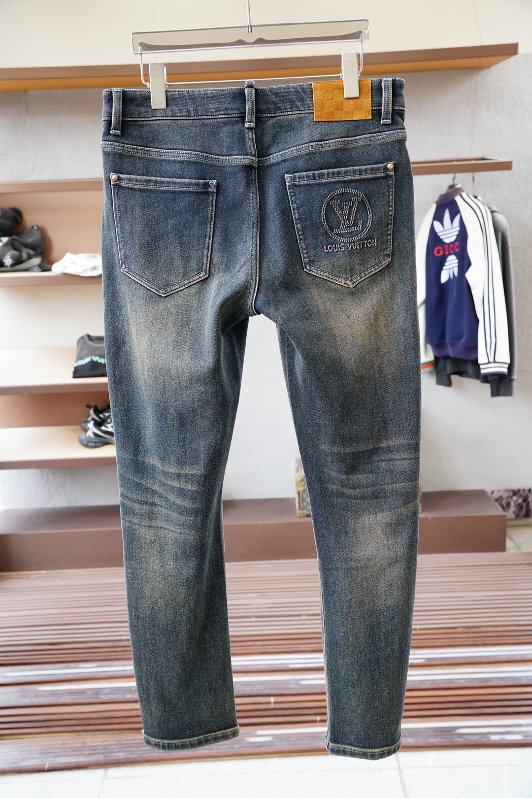 ，LV路易威登/🤎2025FW新品火爆上市啦🤎高品🍁质量🪵潮流🐿风向标🐾🐼16827KQM🐼精选定制高端