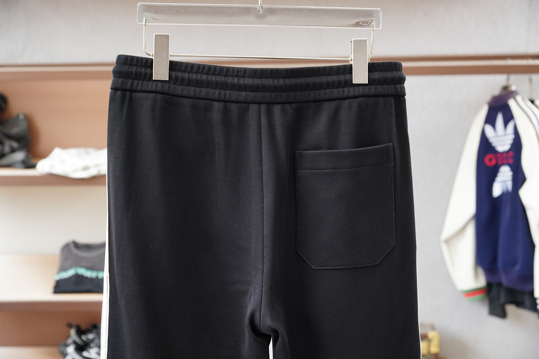 巴黎世家-🤎2025FW新品火爆上市啦🤎高品🍁质量🪵潮流🐿风向标🐾🐼16826KQM🐼精选定制高端长绒棉