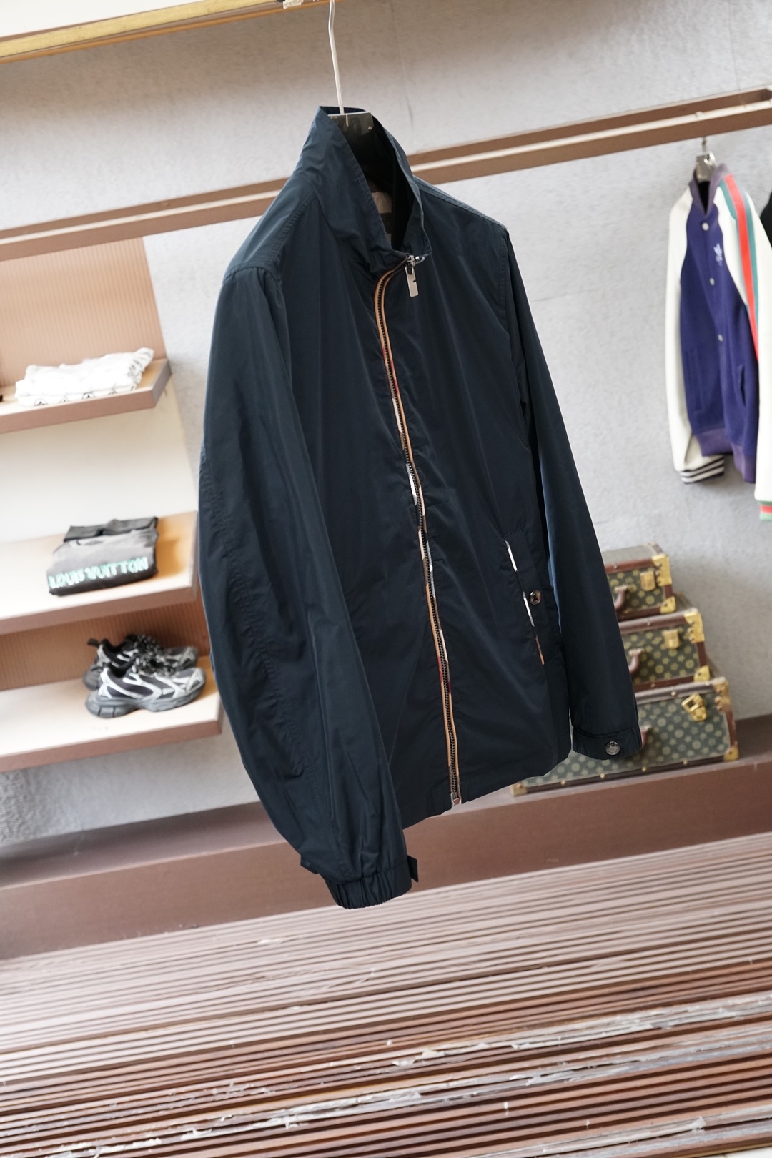 BBR-巴宝莉/Burberry 26早春新款发布🌸🌸巴宝莉翻领夹克外套，春季爆款外套，格子内里，战马刺