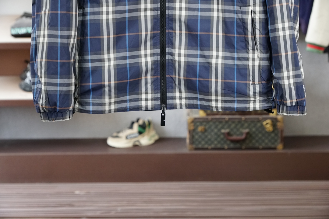 巴宝莉-BBR 2026SS 春季新款章仔双面外套原版购入开发，随意对比市面任意版本！Size:S M 