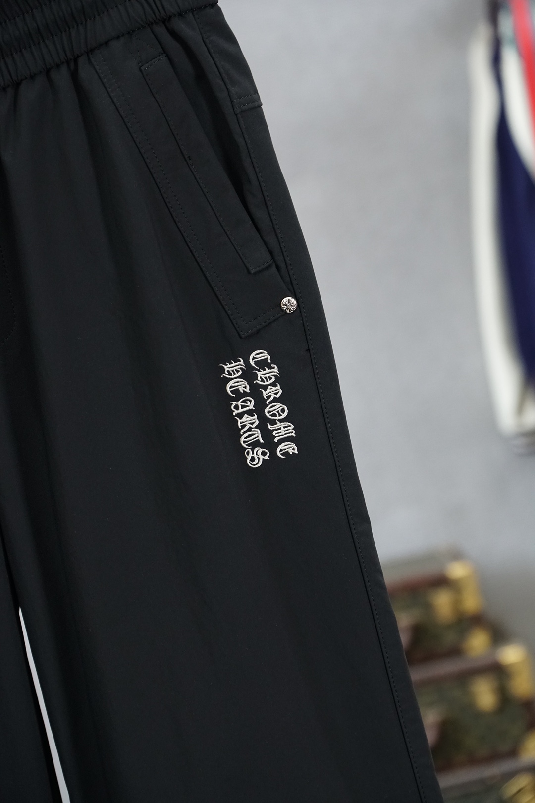 🌟🌟 克罗心👄 夏款男士休闲裤👍细棉加氨纶面料休闲裤，最新款上身版型无敌正！绝对可以闭眼收的一款此款裤子