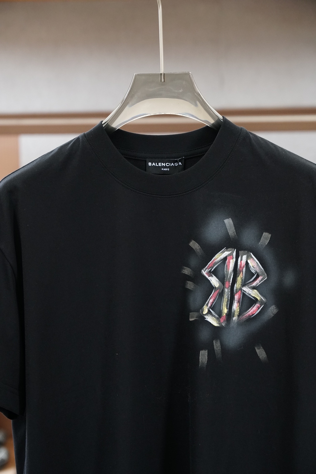 巴黎世家/2026春夏新款短袖，🦋📟🪆🌹🖖一贯的好版型 进口原版超细进口柔软丝光棉。面料柔软 弹性细腻 