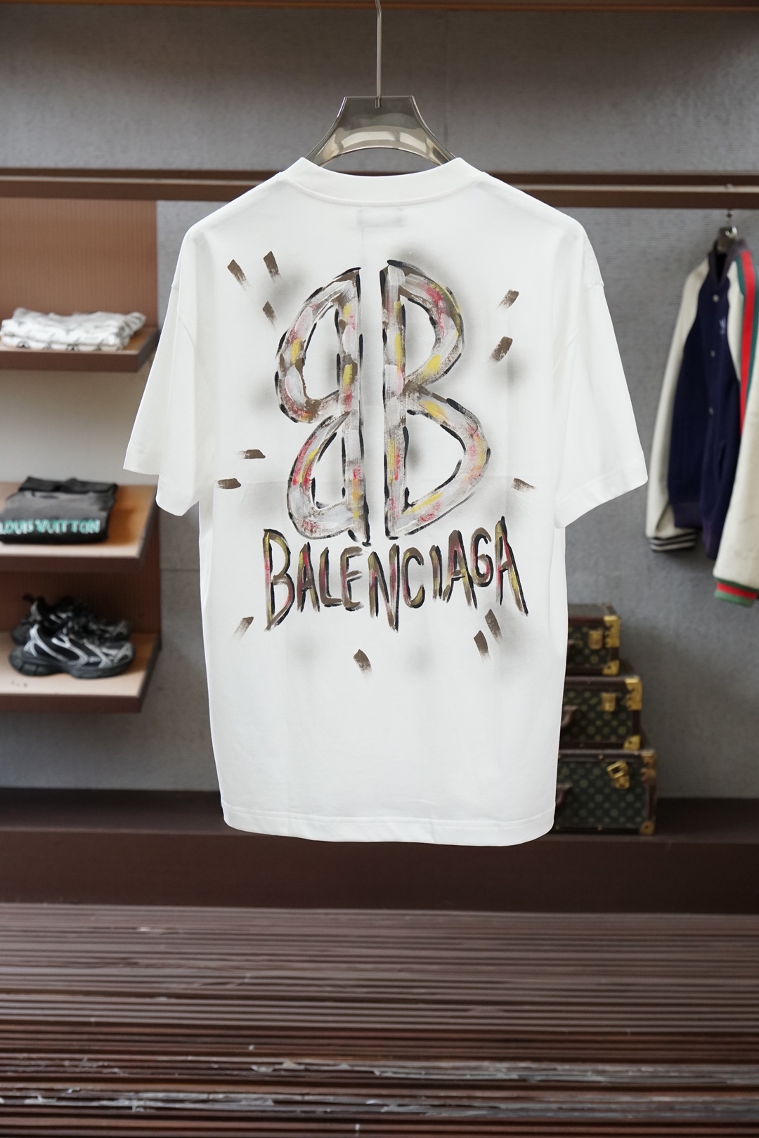 巴黎世家/2026春夏新款短袖，🦋📟🪆🌹🖖一贯的好版型 进口原版超细进口柔软丝光棉。面料柔软 弹性细腻 