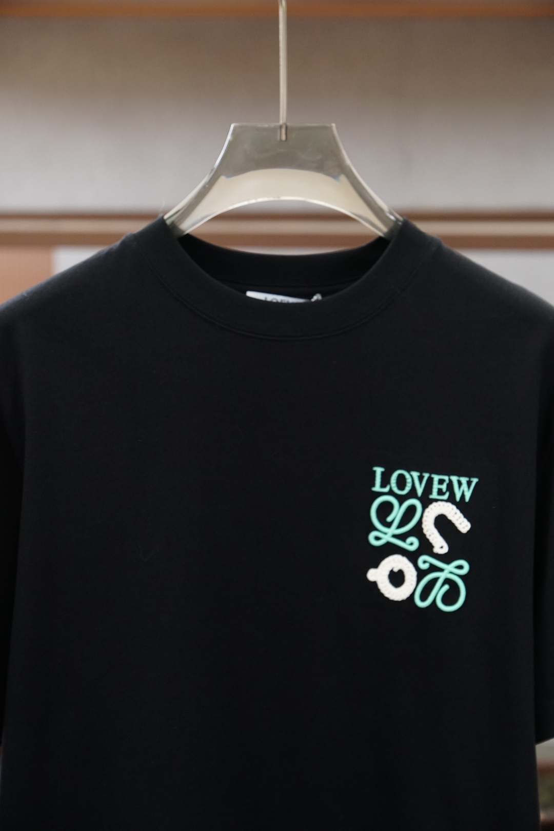、Loewe罗意威-2026春夏新款短袖，最经典净色通勤百搭帅气的圆领短袖打底衫 🦋📟🪆🌹🖖一贯的好版型