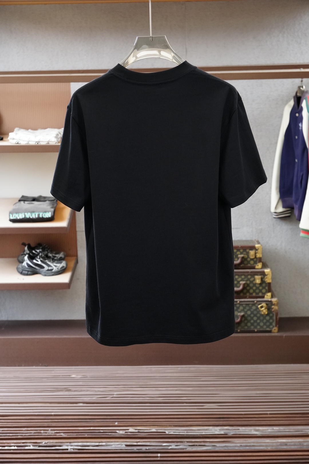 、Dior迪奥-2026春夏新款短袖，最经典净色通勤百搭帅气的圆领短袖打底衫 🦋📟🪆🌹🖖一贯的好版型 进
